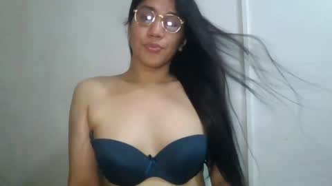 Snapshot of luckyts_cumx chatting on 05/20/26, 12:11 luckyts_cumx online show from 05/20/26, 12:11