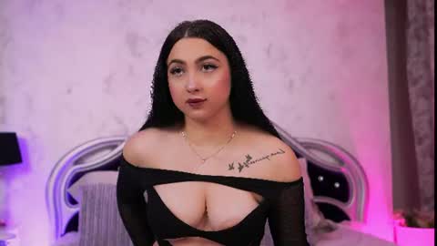 Snapshot of luckyymia chatting on 07/03/26, 05:41 Mia online show from 07/03/26, 05:41