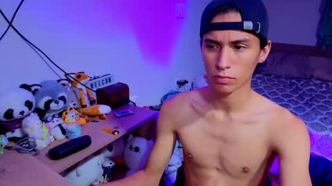 Snapshot of luclawthorne chatting on 09/14/25, 06:01 Lu Independent Model online show from 09/14/25, 06:01