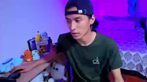 Snapshot of luclawthorne chatting on 09/23/25, 05:10 Lu Independent Model online show from 09/23/25, 05:10