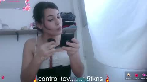 Snapshot of lucrecia21_ chatting on 12/11/24, 12:34 Lucrecia... new accout...OFS LU 21 online show from 12/11/24, 12:34