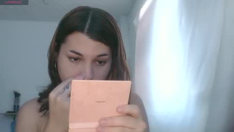 Snapshot of lucrecia21_ chatting on 02/18/25, 03:10 Lucrecia... new accout...OFS LU 21 online show from 02/18/25, 03:10