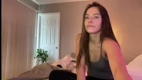 Snapshot of lucy12821 chatting on 03/31/26, 07:25 Lucy online show from 03/31/26, 07:25