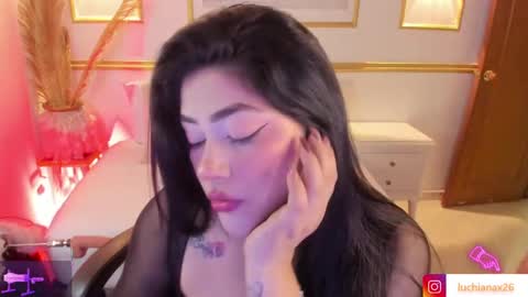 Snapshot of lucy266_ chatting on 02/01/25, 02:26 lucy online show from 02/01/25, 02:26