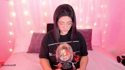 Snapshot of lucy266_ chatting on 10/25/25, 02:30 lucy online show from 10/25/25, 02:30