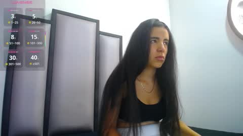   online show from 10/14/25, 04:13