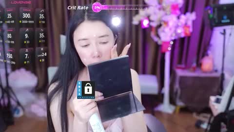 Snapshot of lucy__bb chatting on 10/20/25, 12:55 Lucy online show from 10/20/25, 12:55