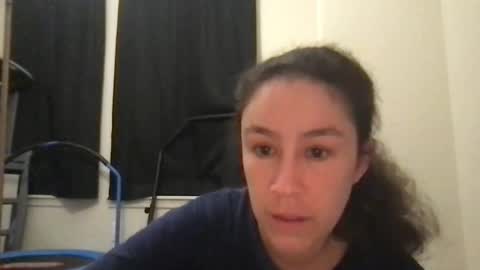 Snapshot of lucy_allison chatting on 05/01/26, 11:26 Lucy online show from 05/01/26, 11:26