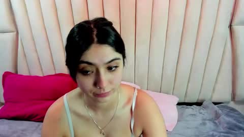Snapshot of lucy_anal_ chatting on 04/21/26, 11:40 lucy_anal_ online show from 04/21/26, 11:40