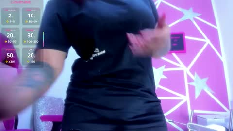 Snapshot of lucy_beatifull chatting on 12/04/25, 09:51 lucy_beatifull online show from 12/04/25, 09:51