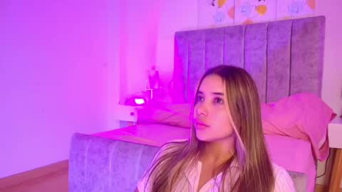 Snapshot of lucy_carson chatting on 03/23/26, 03:43 lucy online show from 03/23/26, 03:43