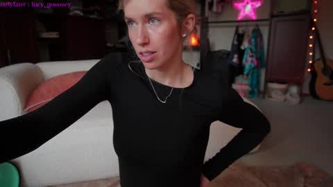 Lucy. online show from 01/15/25, 08:37