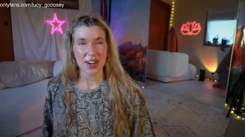 Lucy. online show from 09/14/25, 12:21