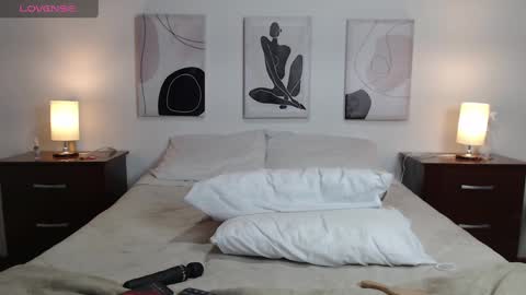 Luciana online show from 02/16/25, 05:37