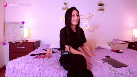 Luciana online show from 10/14/25, 02:56