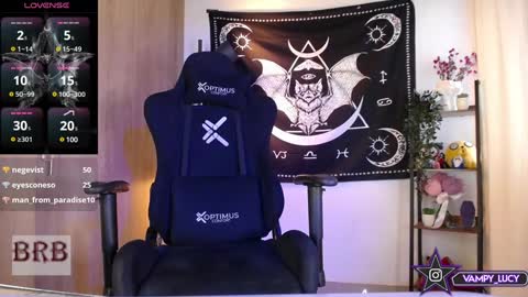 lucy meoww online show from 12/11/24, 09:34