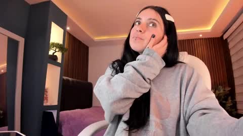 Sofia  online show from 12/20/24, 08:17