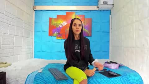 Lucy unlimit come back here  online show from 02/16/26, 01:40