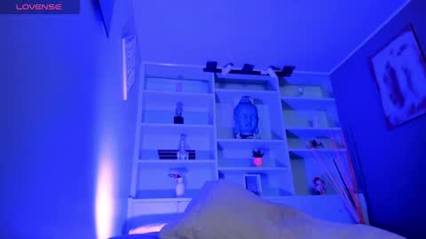 Lucy  online show from 01/12/25, 09:40