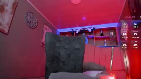 Lucy  online show from 10/02/25, 11:50