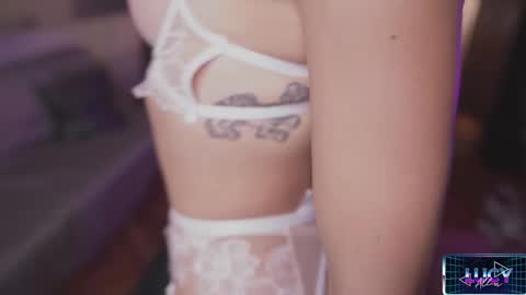 Lucy Alien  online show from 12/11/24, 11:54