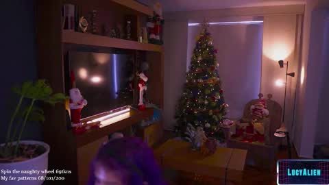 Lucy Alien  online show from 01/05/26, 05:27