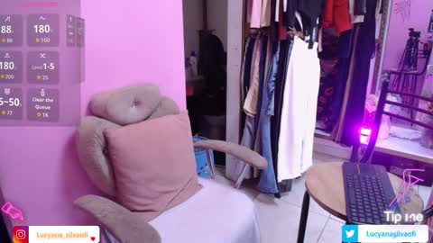 Lucyana Silva online show from 03/03/26, 03:29