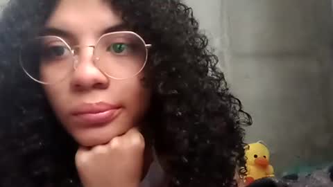 Lucia online show from 10/21/25, 06:19