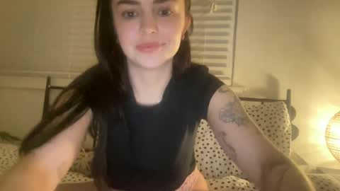 Snapshot of lucyboop chatting on 07/14/26, 12:44 Lucyloo online show from 07/14/26, 12:44