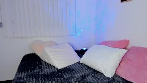 Snapshot of lucygarciia chatting on 04/17/26, 01:41 Lucy online show from 04/17/26, 01:41