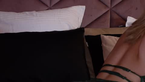 Lucy Lexton online show from 03/06/25, 02:18