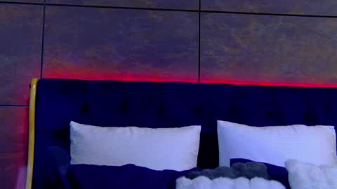 Lucy Lexton online show from 03/09/26, 09:19