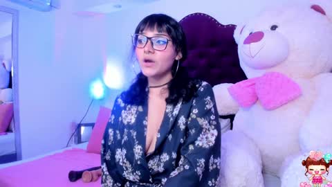 Instagramlucyluy10 online show from 01/09/25, 05:34