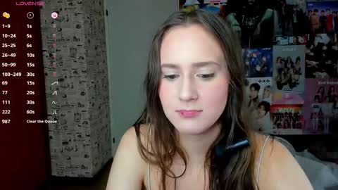 Lucy Rose online show from 10/08/25, 03:15