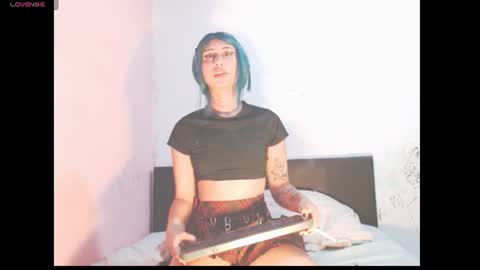 Snapshot of lucyrosess chatting on 06/24/26, 04:00 lucyrosess online show from 06/24/26, 04:00