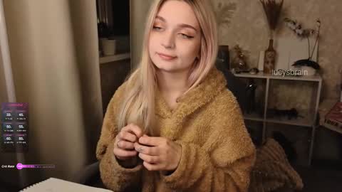 Lucy online show from 09/13/25, 06:51