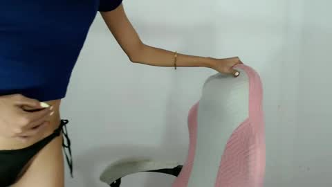 Snapshot of lucyseductive_ chatting on 07/06/26, 07:38 JIRVIE online show from 07/06/26, 07:38