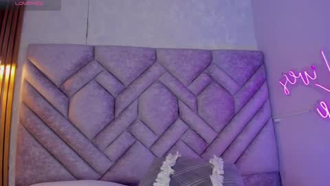 Snapshot of lucyvega4 chatting on 12/02/24, 05:59 Lucy online show from 12/02/24, 05:59