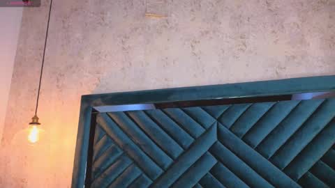 Snapshot of lucyvega4 chatting on 10/04/25, 04:43 Lucy online show from 10/04/25, 04:43