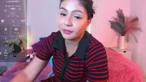 Lucy Wold online show from 07/11/26, 07:49