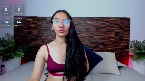 Snapshot of lucyy_liiu chatting on 06/11/26, 12:32 Lucy Liiu online show from 06/11/26, 12:32