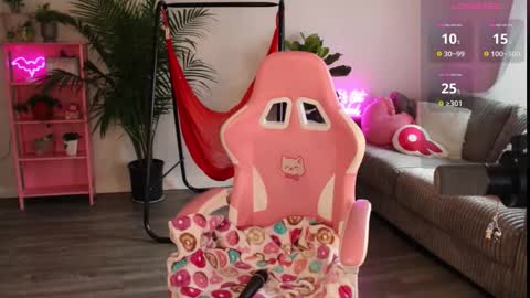 Snapshot of lucyyluvss chatting on 03/07/26, 11:35 Lucy online show from 03/07/26, 11:35