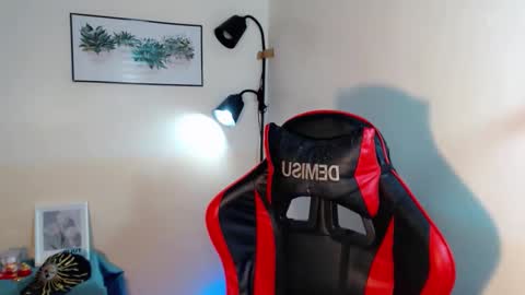 luda_69 online show from 05/25/26, 07:36
