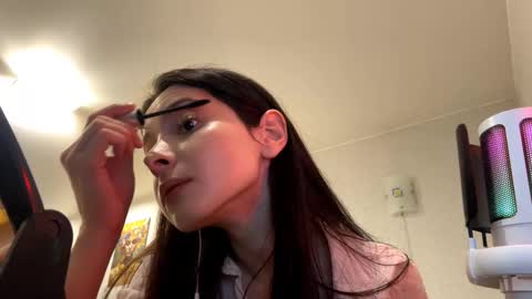 Snapshot of ludivinablice chatting on 03/12/26, 02:23 Mika online show from 03/12/26, 02:23