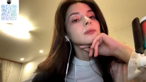 Snapshot of ludivinablice chatting on 03/15/26, 02:12 Mika online show from 03/15/26, 02:12