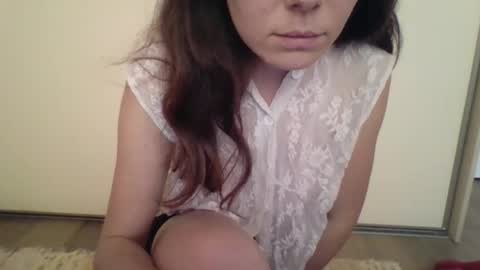 Snapshot of lufuck chatting on 10/03/25, 01:19 Lucie online show from 10/03/25, 01:19