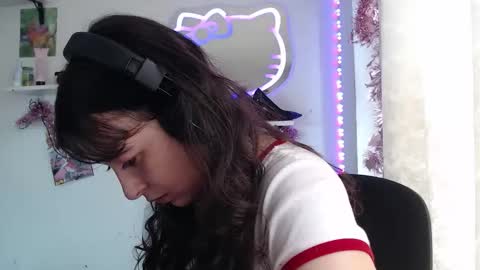 Luhana online show from 01/18/26, 02:10