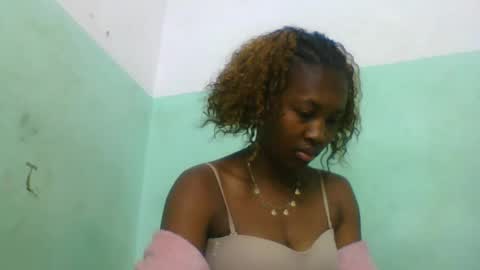 Snapshot of luicie196645 chatting on 08/04/26, 05:32 luicie196645 online show from 08/04/26, 05:32