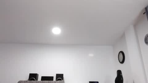 Snapshot of luigielporno chatting on 12/05/25, 04:36 Luigi online show from 12/05/25, 04:36