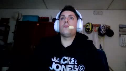 A slave to the mistress.. un esclavo para las amas dominantes. online show from 02/26/26, 01:37